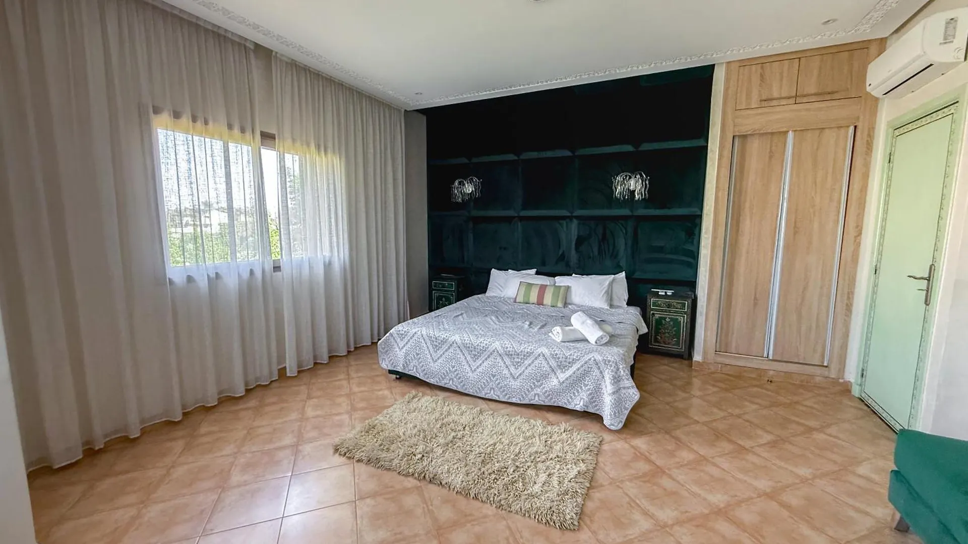 Villa Avec Piscine Centre Ville Targa  Марракеш